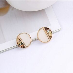 Mother of Pearl Abalone Shell Geo Earrings Gold Color Brand New